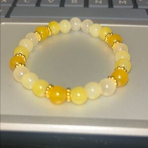 Chic Gold and Yellow Beaded Bracelet